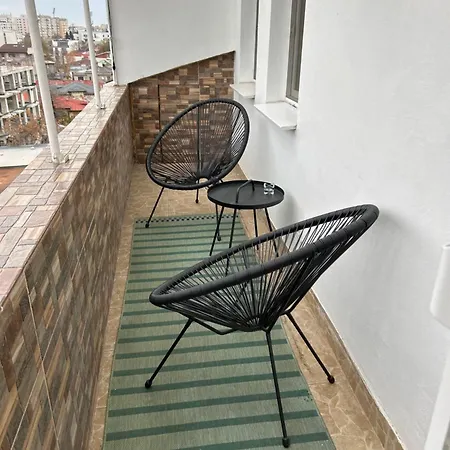 T6 Urban Energy Apartment